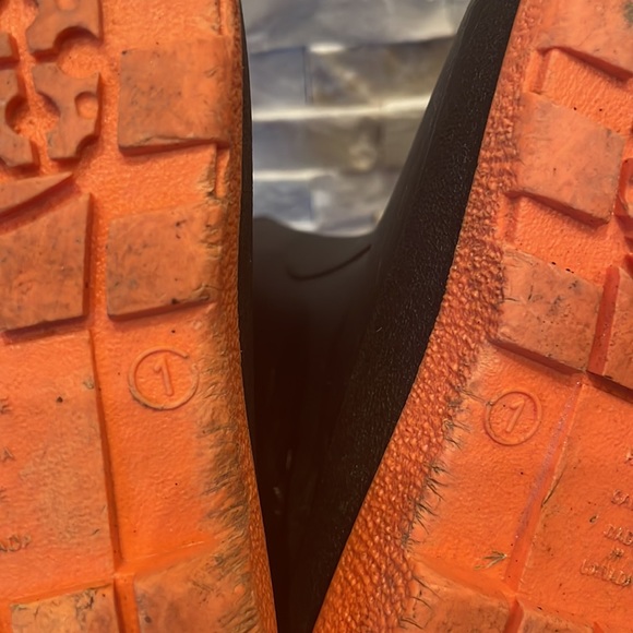 Rain boots - Picture 6 of 7